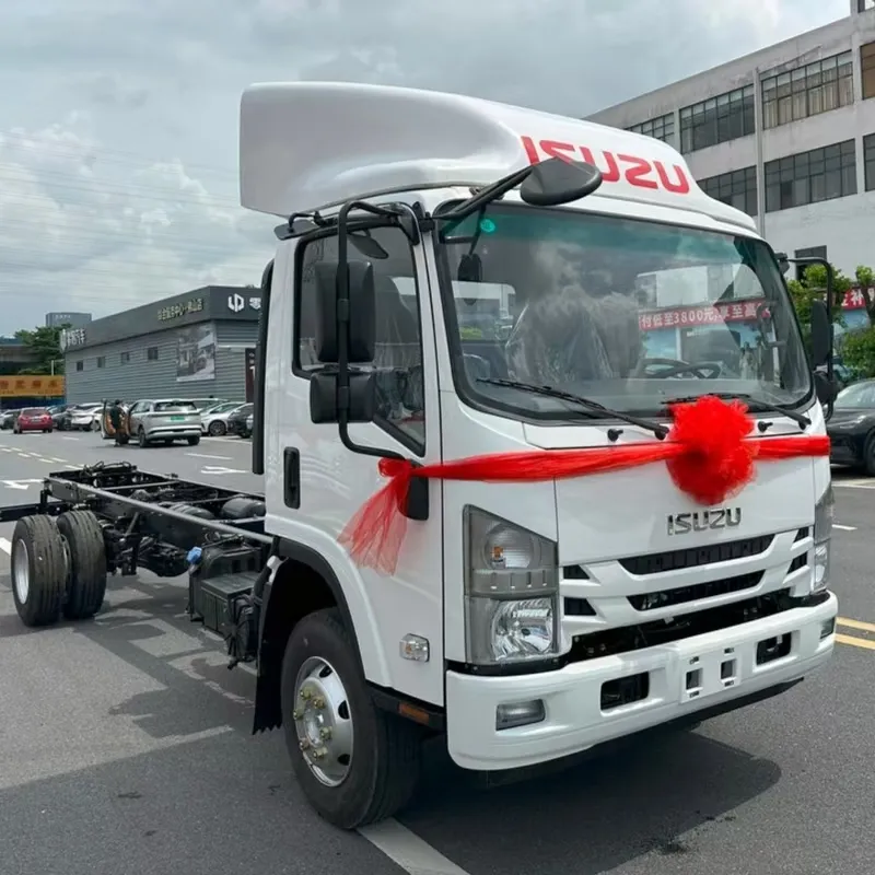 Грузовой автомобиль Qingling Isuzu KV800.